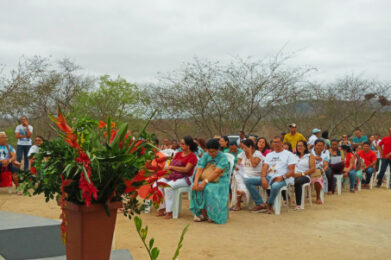 Centenas de romeiros participam do segundo dia da Novena no Povoado de Alagoas